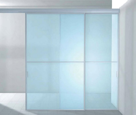 Sliding door system with aluminum beams