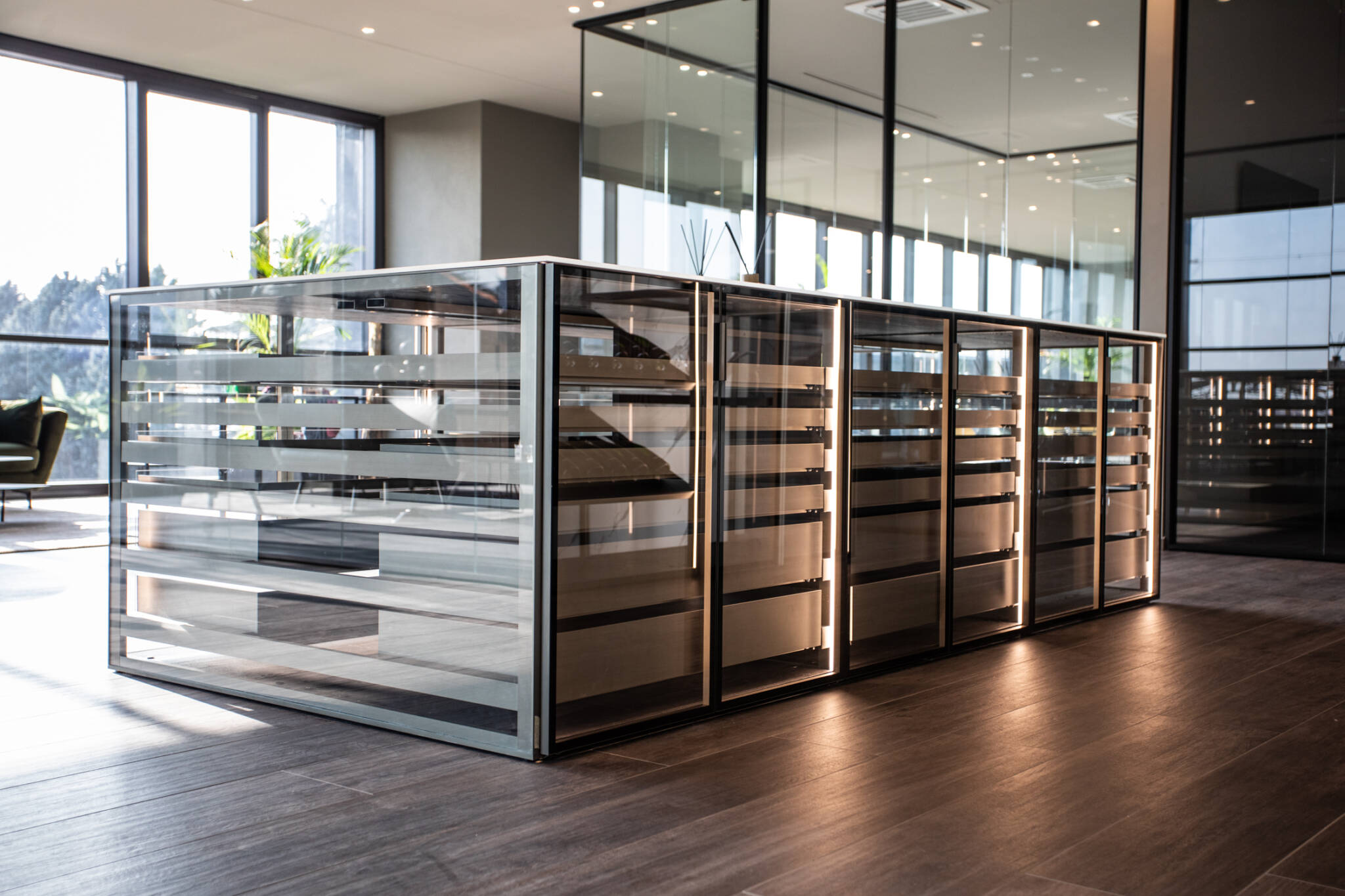 Aluminum profile wardrobe system — AluminumXDesign